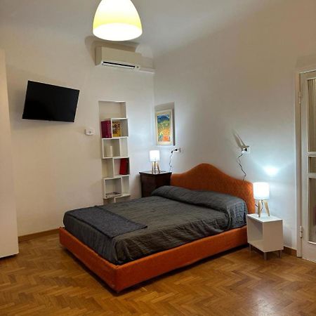 De' Servi Studio Al Duomo - A Hidden Nest In Downtown Florence Buitenkant foto